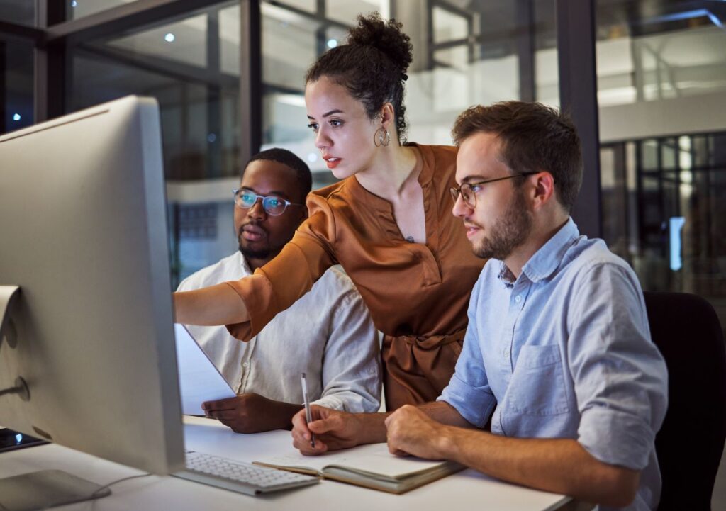 singlemode kabel im modernen rechenzentrum bei hoher datenlast und backbone-verbindungen